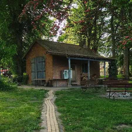 Biohof Medewege * Schwerin (Mecklenburg-Vorpommern)